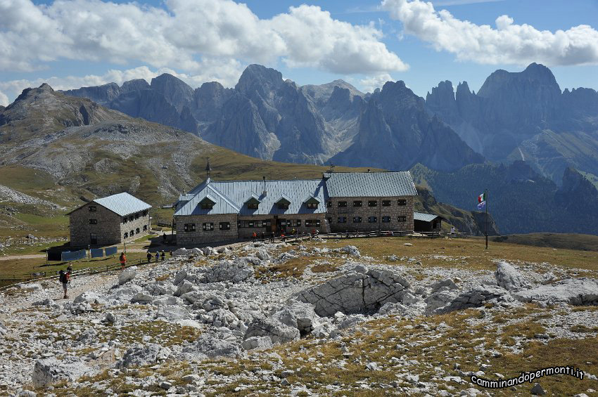 089 Rifugio Bolzano.JPG